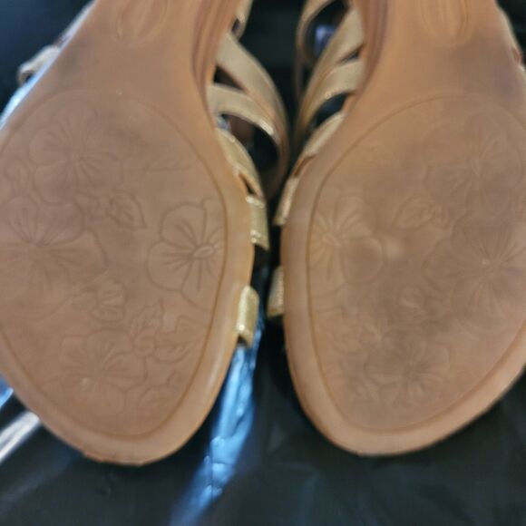 Cloudwalkers Gina Gold Metallic Sandals Galdiator Womens Sz 8 Zip Back - Picture 9 of 11